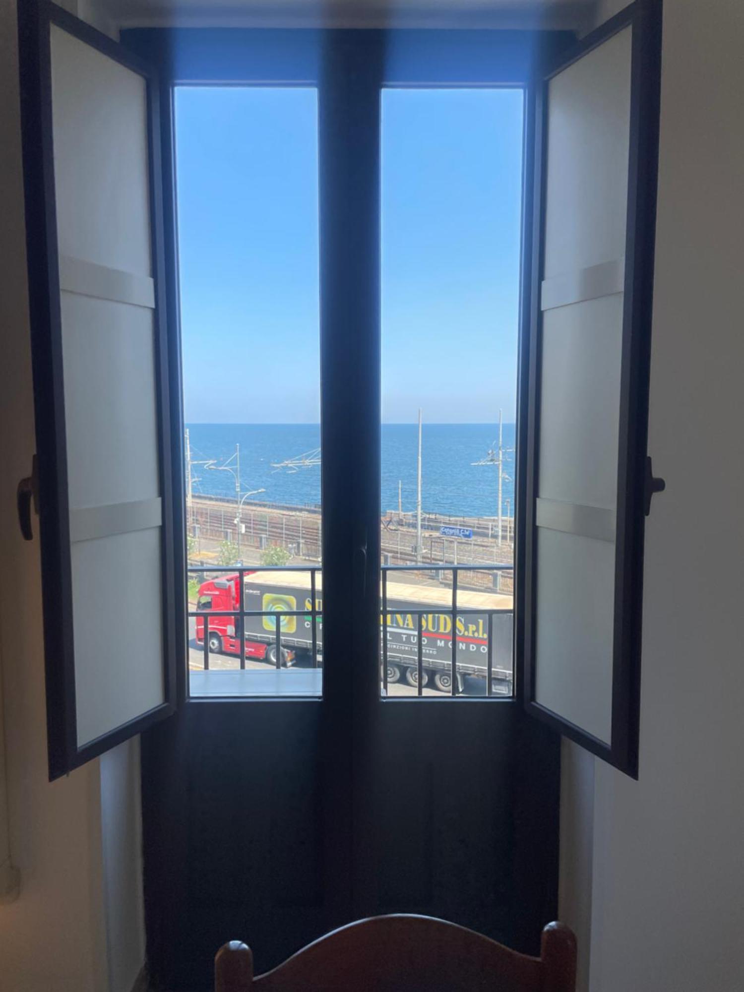 Sea View Apartment Catânia Exterior foto